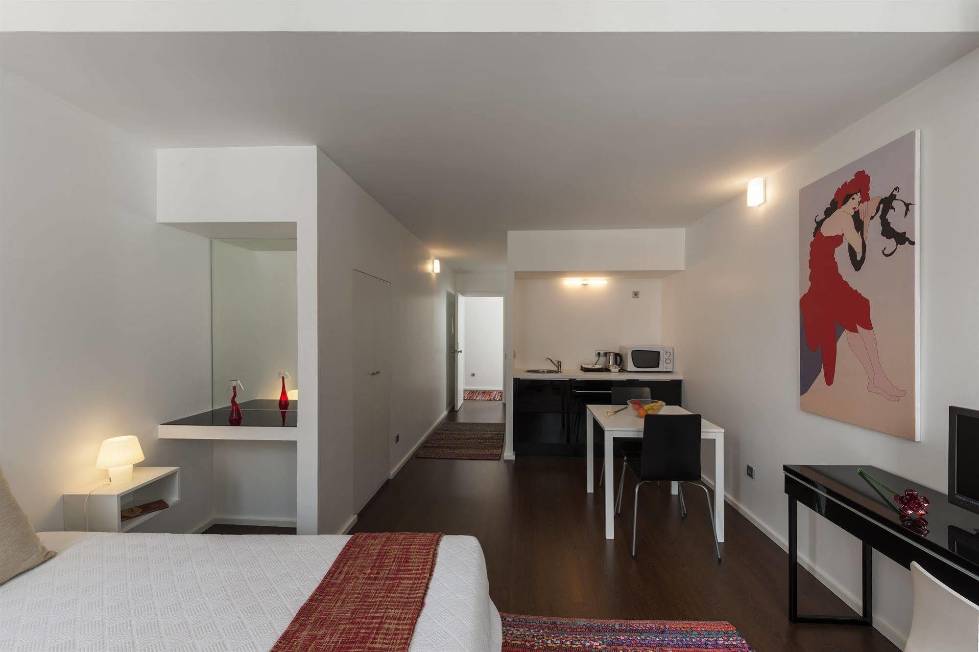Fine Arts Studios By Olala Homes بورتو المظهر الخارجي الصورة